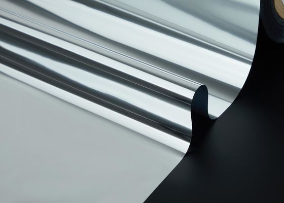 İyi bir fiyat. Basınç Duyarlı Yapıştırıcı ve Kristal Açık Metallizasyon Laminasyonlu Filmle Kat Kat Ekstrüzyon Parlak Holografik Film çevrimiçi