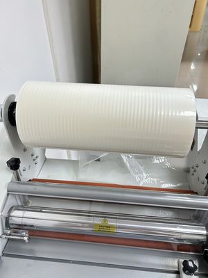 İyi bir fiyat. Premium ambalaj çözümleri için sürdürülebilir yüksek performanslı BOPP çıkarılabilir koruyucu film lakı çevrimiçi