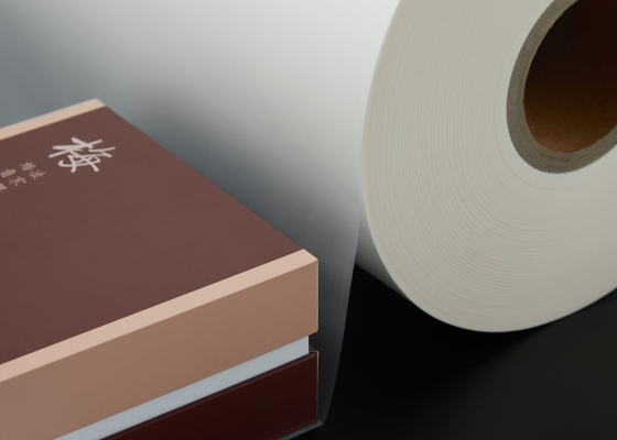 Good price 22mic Anti-Cratches & Silky Touch Laminating Film Rolls For Outer Packaging Lamination Machines (Dış ambalajlama laminasyon makineleri için 22mic çizilmez ve ipeksi dokunma laminasyon filmi ruloları) çevrimiçi