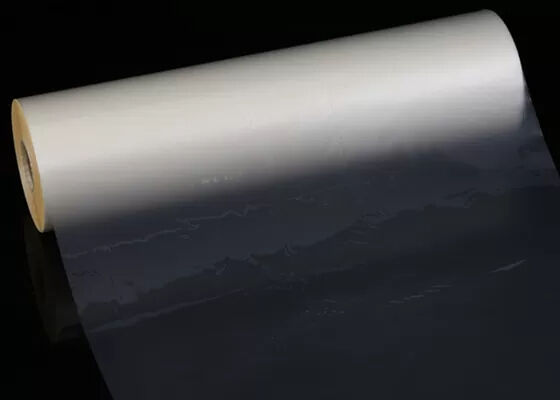 İyi bir fiyat. EVA yapıştırıcı katmanı ile termal laminatör film ruloları, 330mm - 1650mm genişliği, sıcaklığa direnç -40°C'den 120°C'ye kadar çevrimiçi