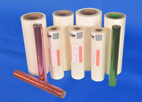 Good price 3inch 1120m Plastik BOPP Soft Touch Termal Baskılı Lamine Film Rulosu çevrimiçi
